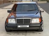 Mercedes-Benz E 280 1994 года за 1 800 000 тг. в Актобе – фото 3