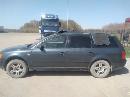 Volkswagen Passat 1999 годаүшін2 400 000 тг. в Астана