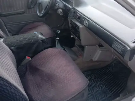 Mazda 323 1993 года за 350 000 тг. в Алматы – фото 6