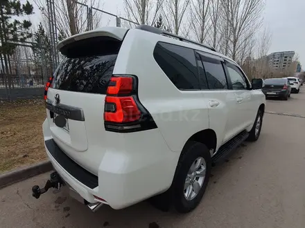 Toyota Land Cruiser Prado 2019 года за 21 500 000 тг. в Астана