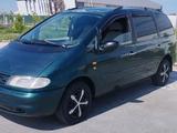 Volkswagen Sharan 1997 года за 1 700 000 тг. в Туркестан – фото 4