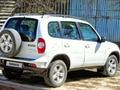 Chevrolet Niva 2014 годаfor3 300 000 тг. в Атырау – фото 2