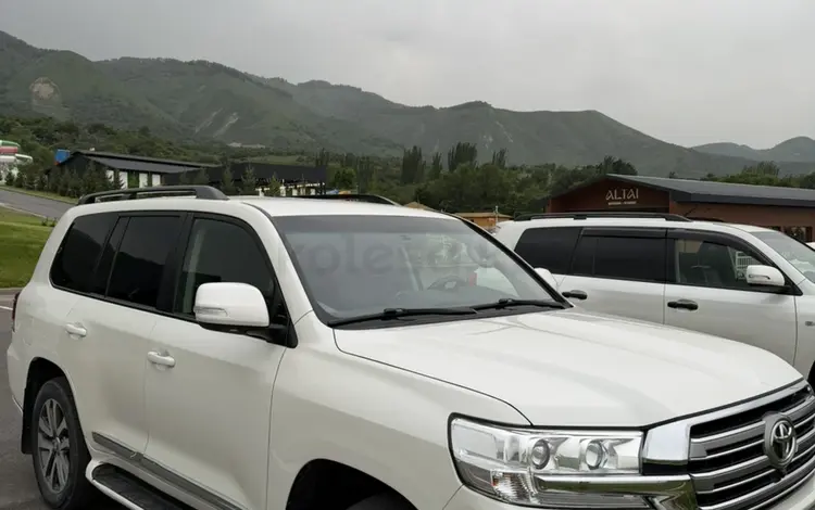 Toyota Land Cruiser 2018 года за 28 500 000 тг. в Алматы
