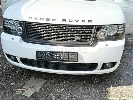 Крышка багажника land rover range rover за 200 000 тг. в Алматы – фото 3
