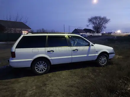 Volkswagen Passat 1996 года за 2 000 000 тг. в Уральск – фото 6