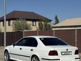 BMW 528 1996 года за 3 500 000 тг. в Кульсары – фото 3