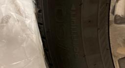 Шины с дисками Nokian R18 за 500 000 тг. в Алматы – фото 4