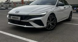 Hyundai Elantra 2023 годаүшін8 800 000 тг. в Алматы – фото 2