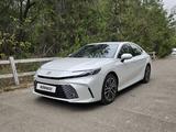 Toyota Camry 2025 года за 23 500 000 тг. в Алматы – фото 3