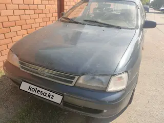 Toyota Carina E