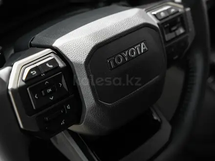 Toyota Land Cruiser Prado Prestige 2026 года за 43 919 010 тг. в Актау – фото 33