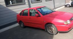 Volkswagen Polo 2001 года за 1 200 000 тг. в Алматы – фото 4