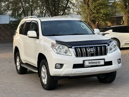 Toyota Land Cruiser Prado 2011 года за 15 700 000 тг. в Алматы