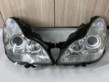 Фары Mercedes-Benz CLS-Class 2007 (С219) за 230 000 тг. в Астана