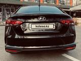 Hyundai Accent 2020 годаfor7 800 000 тг. в Алматы – фото 4