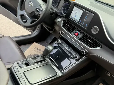 Hyundai Grandeur 2017 года за 9 600 000 тг. в Алматы – фото 34