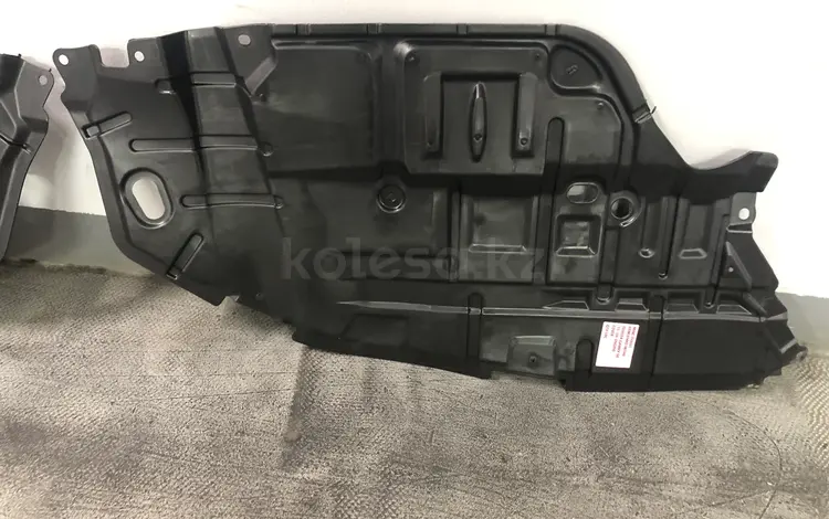 Защита двигателя на Toyota Camry 50 за 6 500 тг. в Алматы