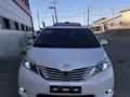 Toyota Sienna 2016 годаfor18 000 000 тг. в Атырау