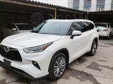 Toyota Highlander 2022 годаfor15 000 тг. в Алматы