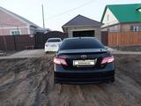 Toyota Camry 2010 года за 6 800 000 тг. в Уральск – фото 2