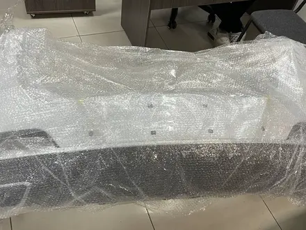 Задний передний бампер в сборе за 120 тг. в Алматы