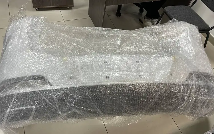 Задний передний бампер в сбореүшін120 тг. в Алматы