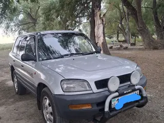 Toyota RAV4, 1997