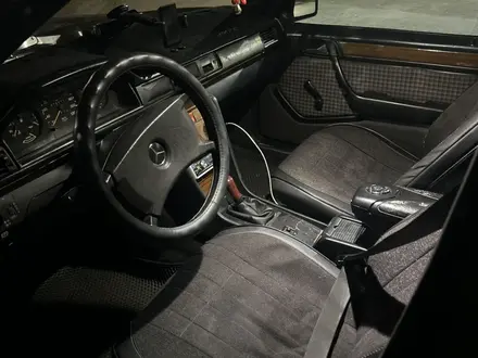 Mercedes-Benz E 230 1989 года за 1 000 000 тг. в Алматы – фото 6