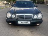 Mercedes-Benz E 320 1999 года за 3 700 000 тг. в Шымкент – фото 2