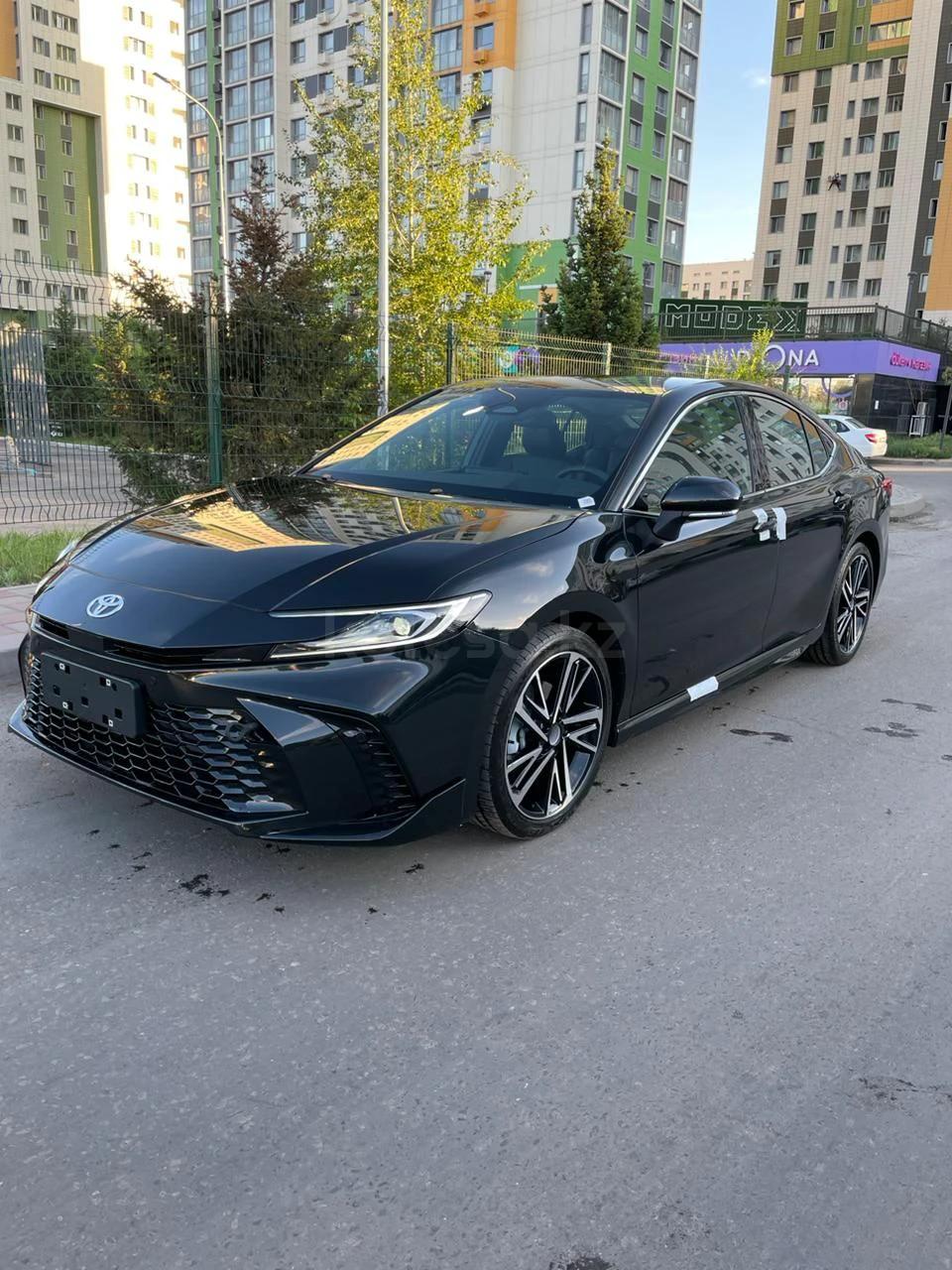 Toyota Camry 2024 г.