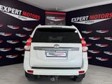 Toyota Land Cruiser Prado 2015 годаүшін18 700 000 тг. в Атырау – фото 2
