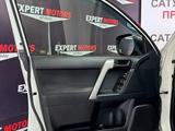 Toyota Land Cruiser Prado 2015 годаүшін18 700 000 тг. в Атырау – фото 5