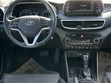 Hyundai Tucson 2018 года за 9 290 000 тг. в Атырау – фото 2