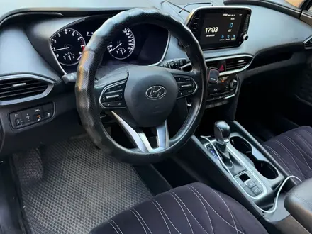 Hyundai Santa Fe 2019 года за 10 000 000 тг. в Павлодар – фото 16