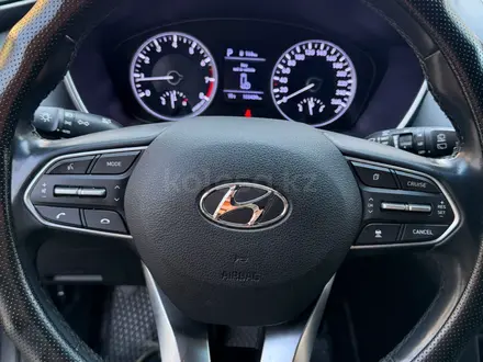 Hyundai Santa Fe 2019 года за 10 000 000 тг. в Павлодар – фото 19
