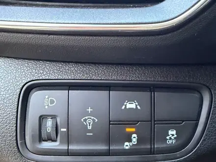 Hyundai Santa Fe 2019 года за 10 000 000 тг. в Павлодар – фото 20