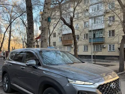 Hyundai Santa Fe 2019 года за 10 000 000 тг. в Павлодар – фото 2