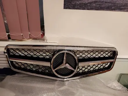 Решётка радиатора амг на W204 mercedes, рестайлинг за 105 000 тг. в Астана