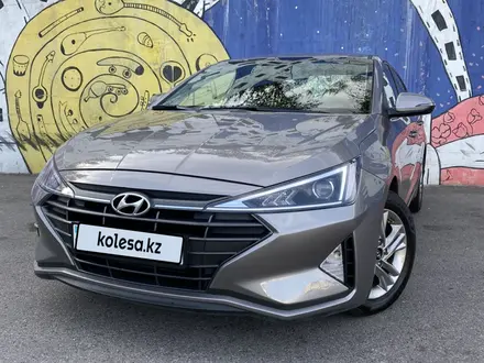 Hyundai Elantra 2019 года за 8 500 000 тг. в Алматы