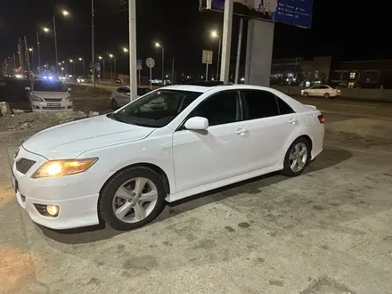 Toyota Camry 2011 года за 4 700 000 тг. в Атырау – фото 8