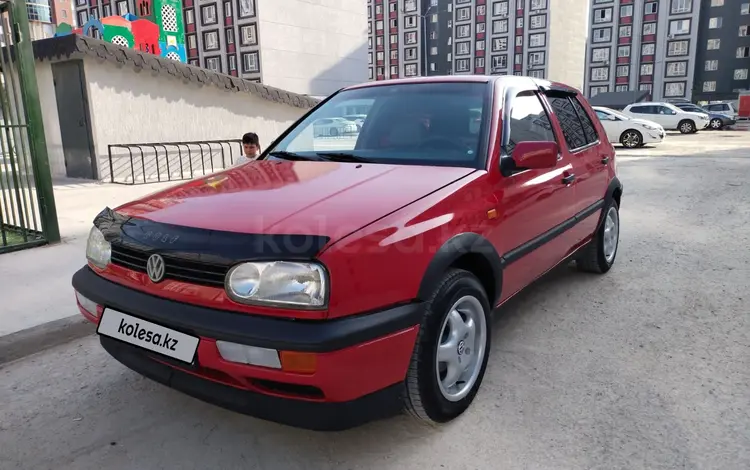 Volkswagen Golf 1996 годаүшін1 950 000 тг. в Алматы