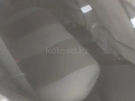 Toyota RAV4 2001 года за 4 600 000 тг. в Усть-Каменогорск – фото 4