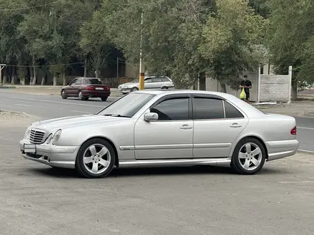 Mercedes-Benz E 320 2000 года за 4 600 000 тг. в Тараз – фото 5