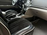 Hyundai Elantra 2018 годаүшін4 500 000 тг. в Атырау – фото 3