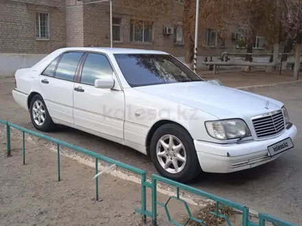 Mercedes-Benz S 320 1997 года за 3 500 000 тг. в Актобе – фото 6