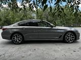 BMW 530 2021 года за 32 800 000 тг. в Костанай – фото 2