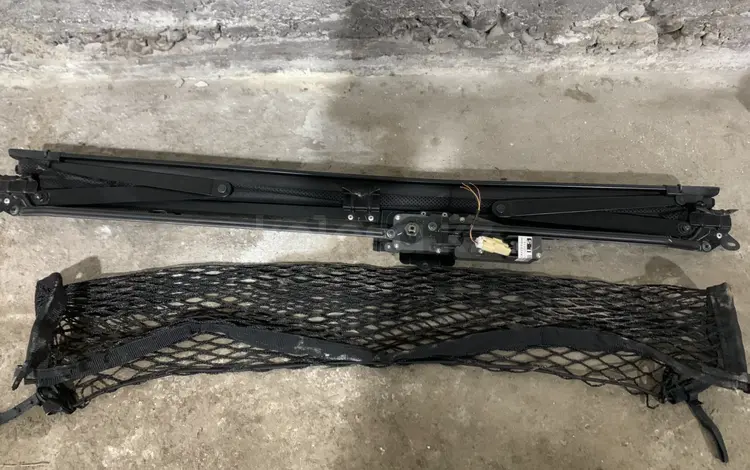 Задняя шторка багажника за 1 000 тг. в Алматы