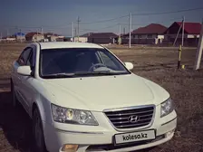Hyundai Sonata, 2010