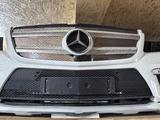 Передний бампер Mercedes-Benz GL X166, оригинал, б/у — ~ 450000 за 450 000 тг. в Алматы