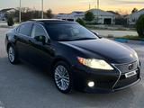 Lexus ES 350 2015 годаүшін10 700 000 тг. в Актау – фото 3